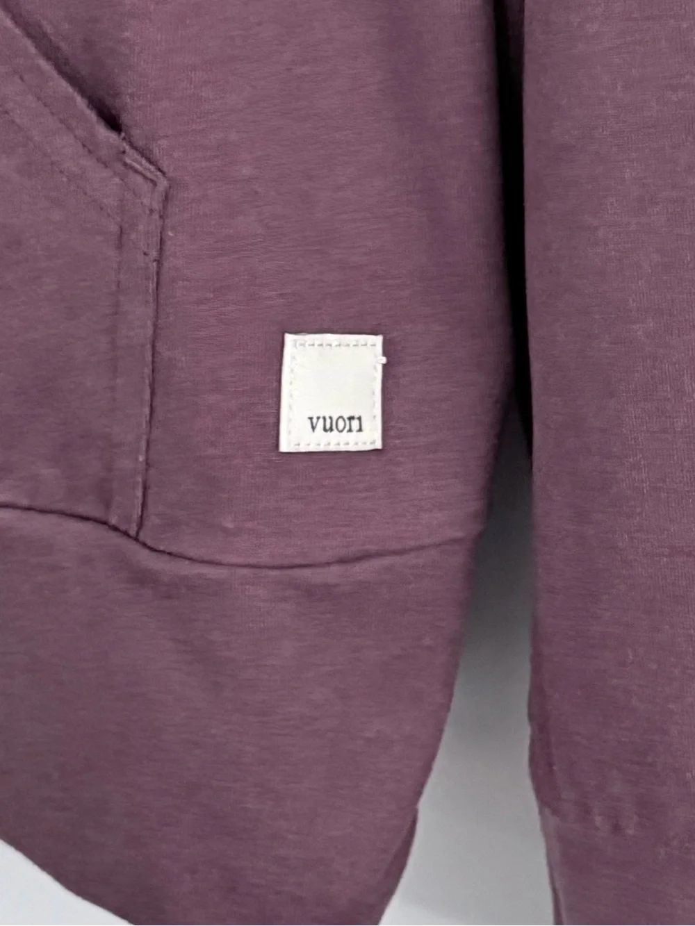 Vuori Women's Halo Performance Hoodie XL Smoked Plum Heather Burgundy Zip Up - Picture 8 of 15